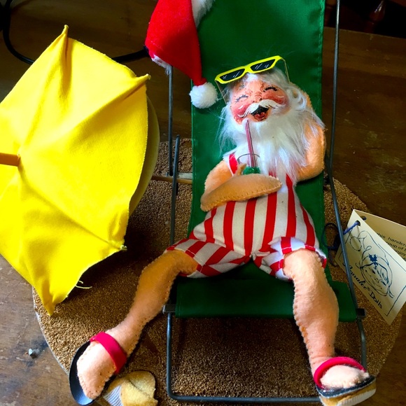 Annalee Maui Santa 10” in Lounge Chair 1990 #5414